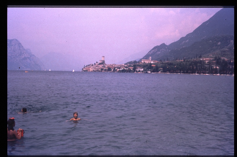 34.Malcesine jul 1975 Brigitte.JPG